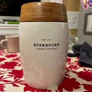 Starbucks Canister 48 oz with lid